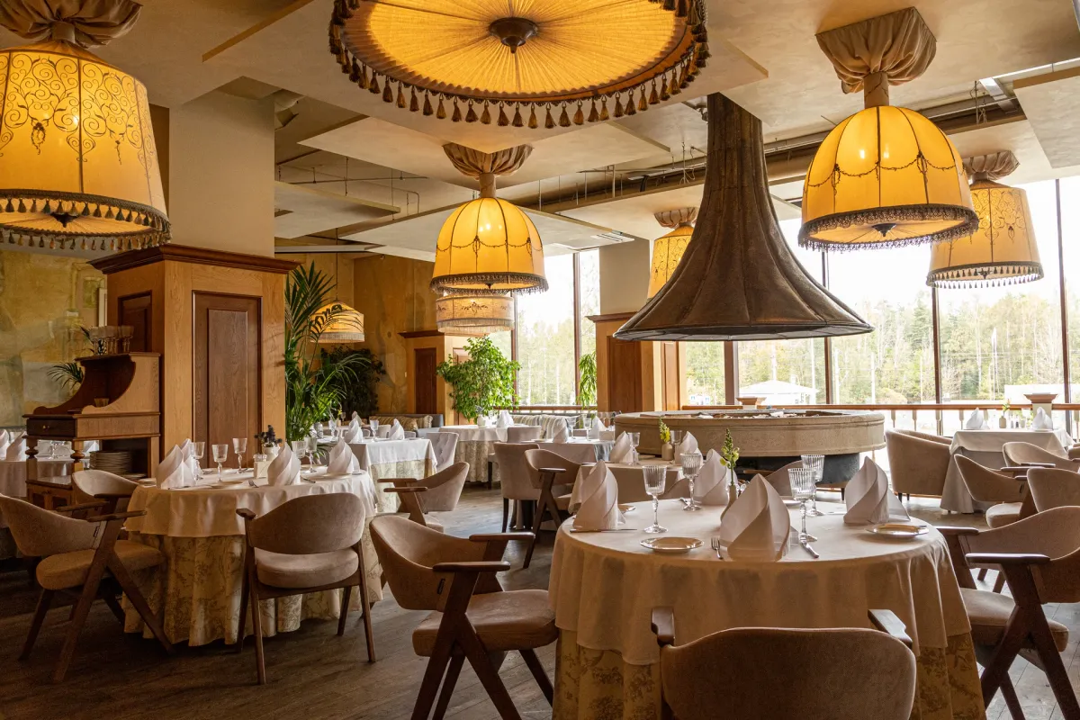 Уютный дизайн, напоминающий загородную усадьбу