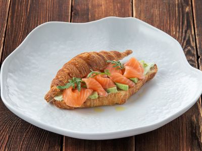 Croissant with salmon and avocado