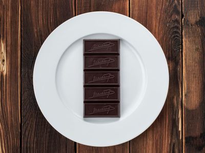 Handmade dark chocolate (100 g)