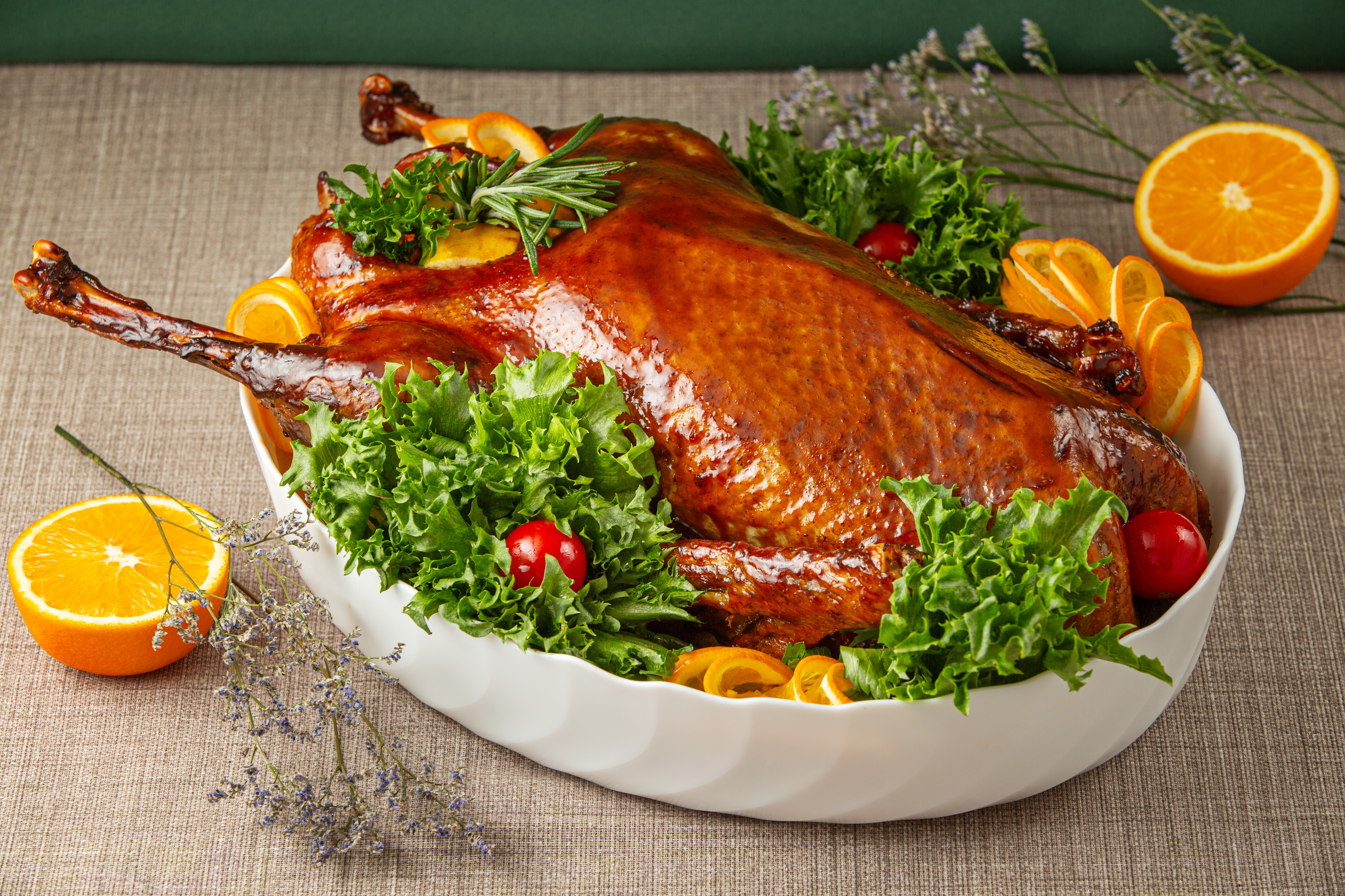 Утка запеченная с квашеной капустой